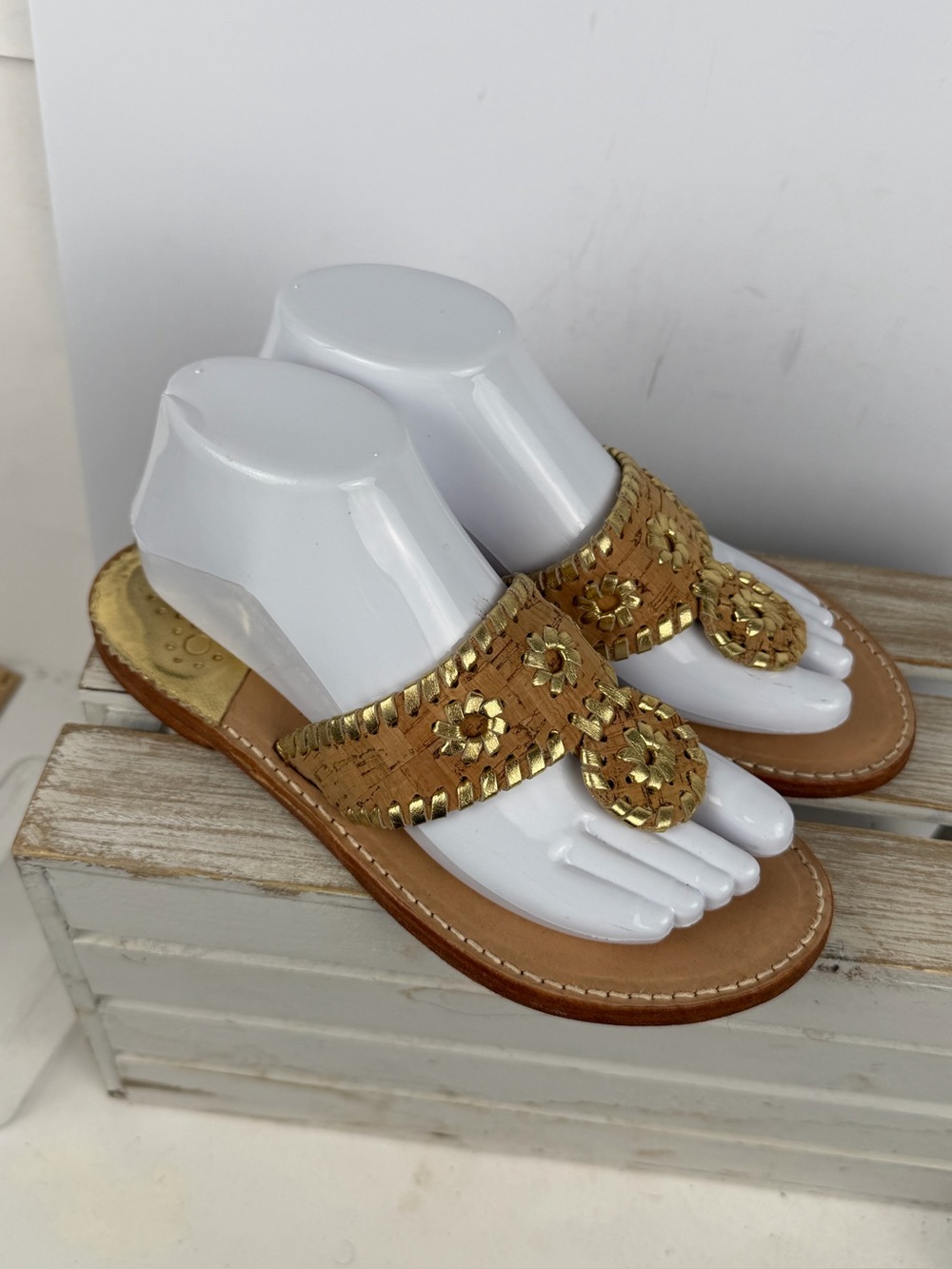 Palm Beach Sandals Classic Cork Gold whipstitched leather and cork uppers size 7